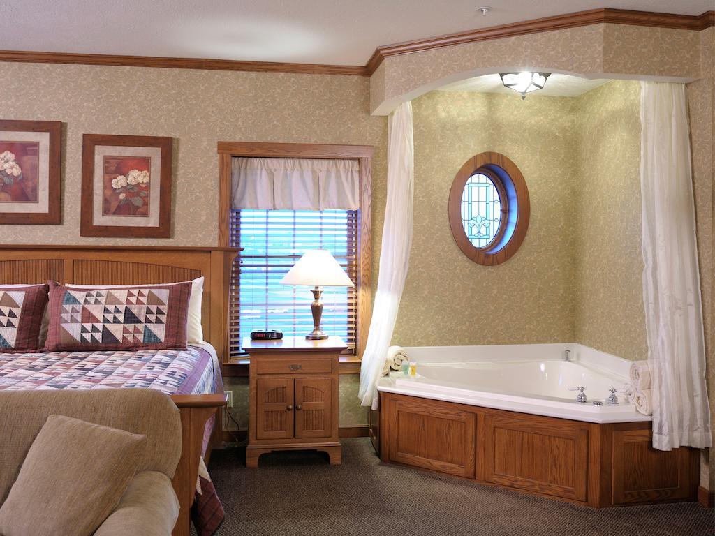 Carlisle Inn Sugarcreek Quarto foto